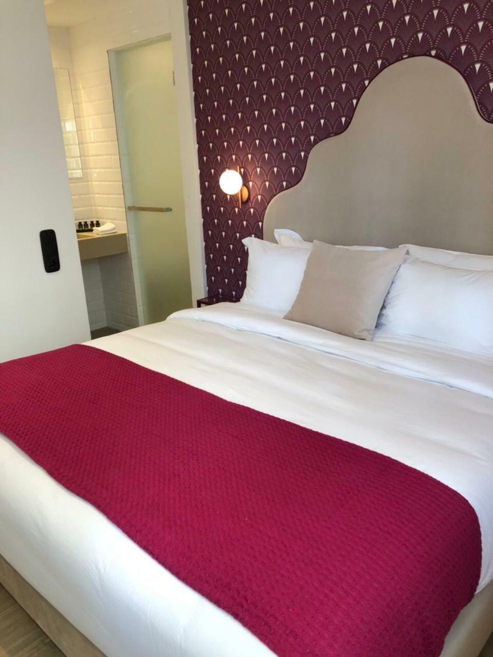 Athens4 Hotel Екстериор снимка