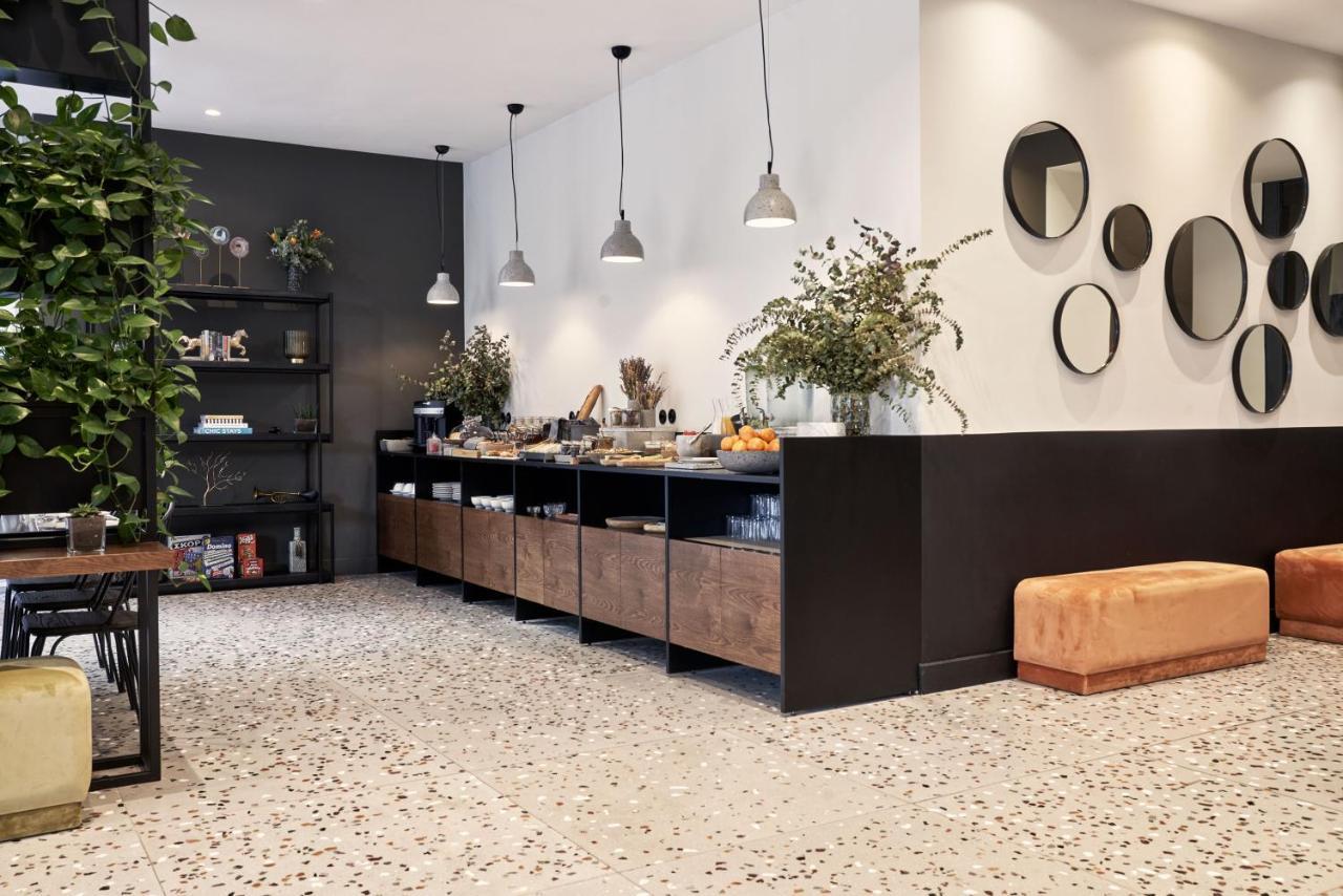 Athens4 Hotel Екстериор снимка